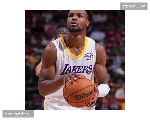 湖人迎来新血液！布朗尼与克内克特正式加盟球队