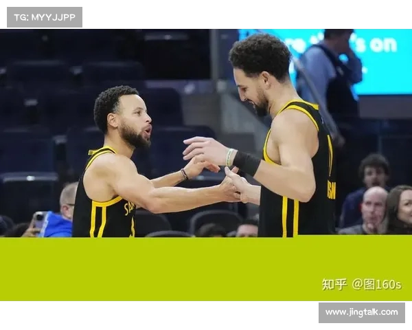 勇士继续强势，库里与汤普森同场发威
